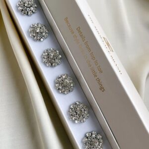 Prydnadsknapp med kristall