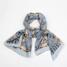 💙 Ljusblå scarf med kedje- & seleprint