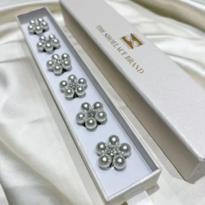 Prydnadsknappar med pärla